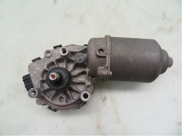 Viskermotor Frontrute – bilde 1