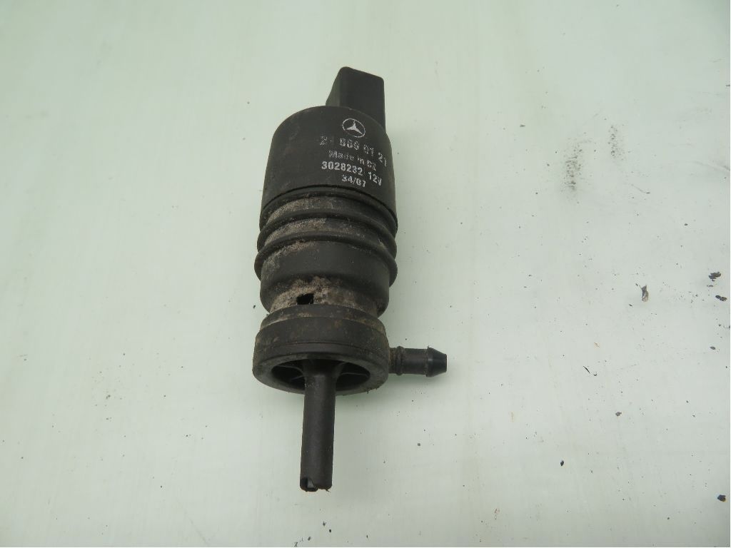 Spylerpumpe Frontrute – bilde 1