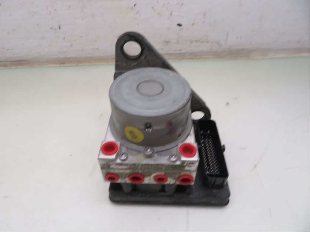 ABS Hydraulikkaggregat – bilde 1