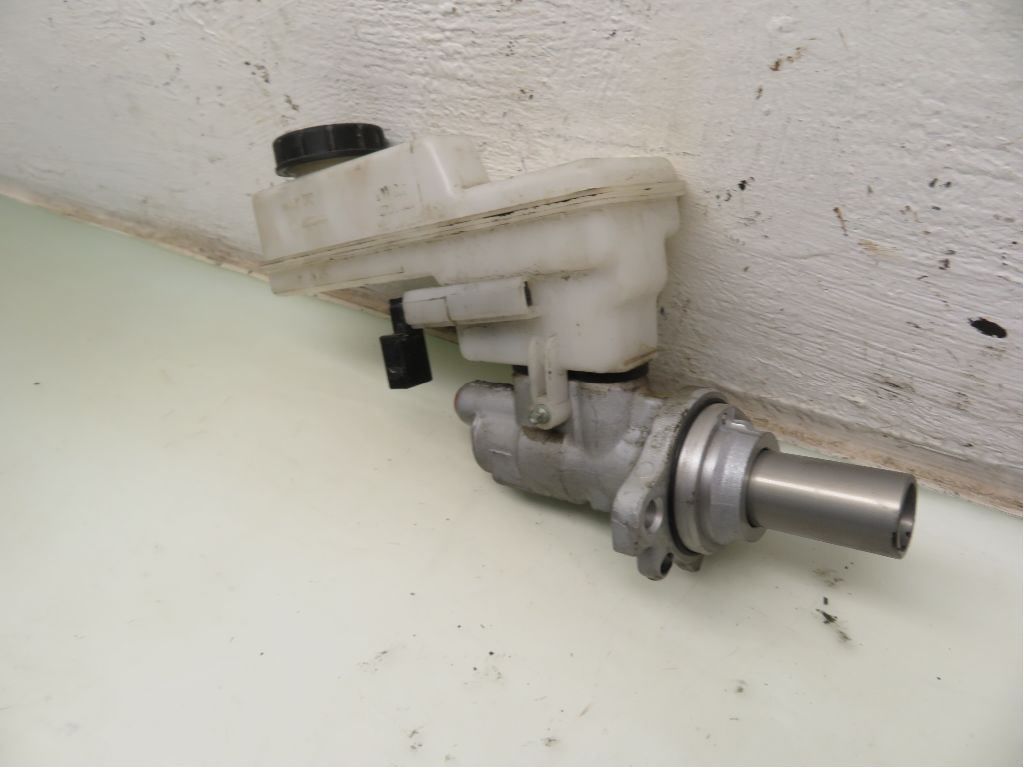 Brems Hovedsylinder – bilde 2