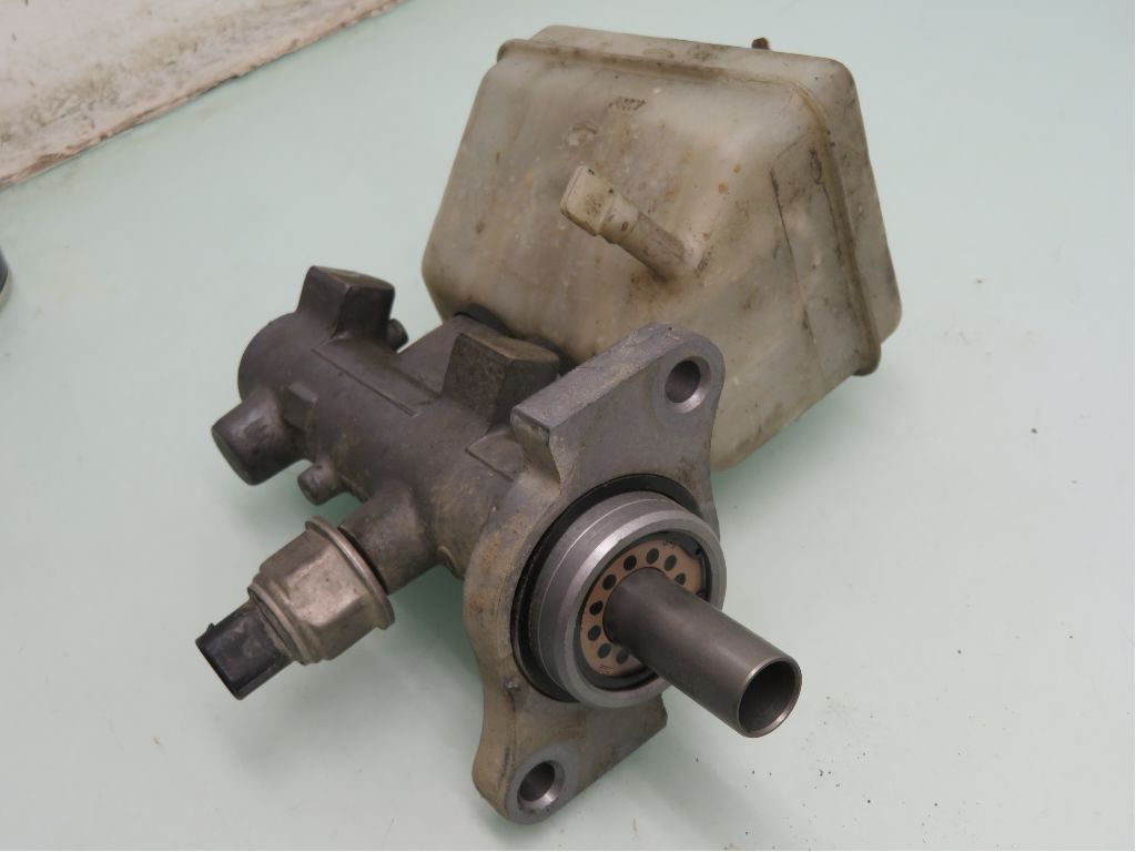 Brems Hovedsylinder – bilde 2