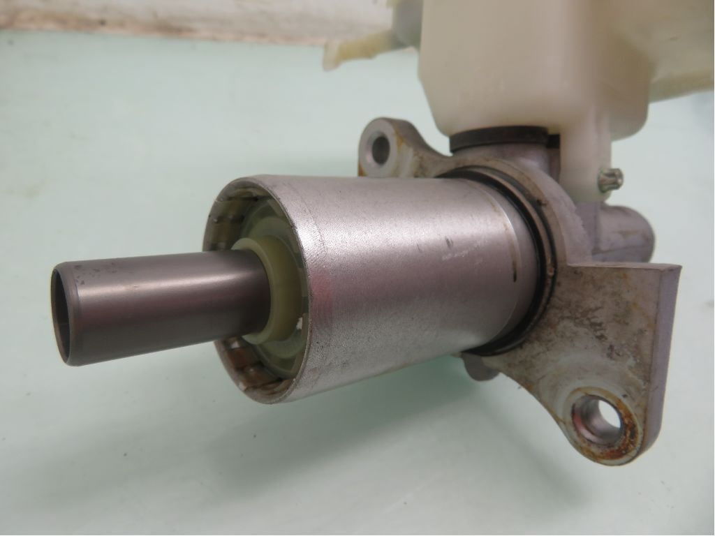Brems Hovedsylinder – bilde 2