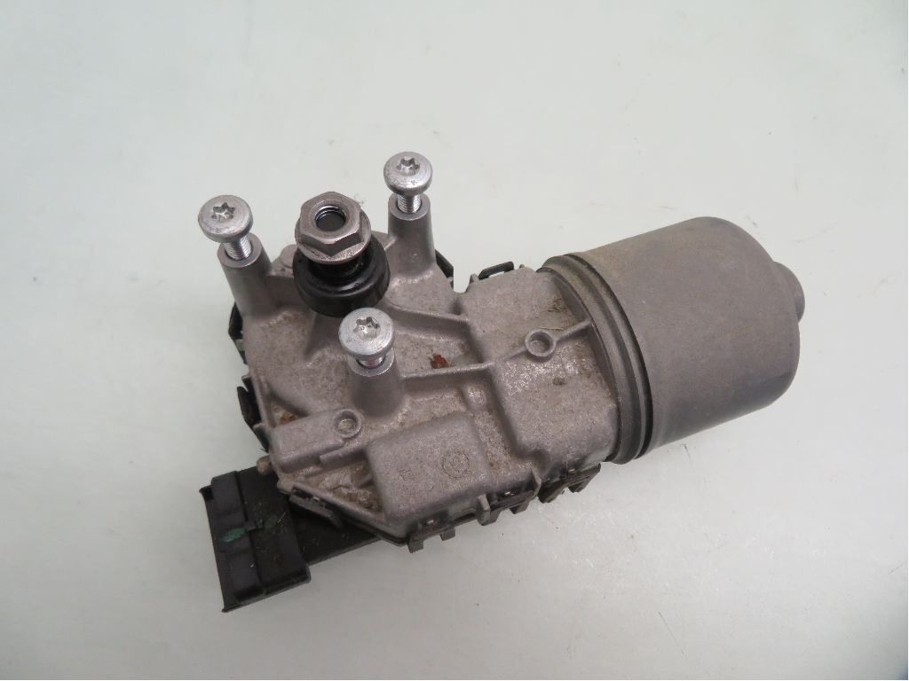 Viskermotor Frontrute – bilde 1