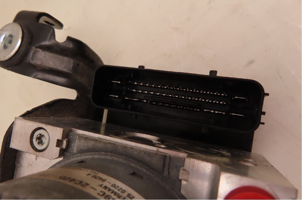 ABS Hydraulikkaggregat – bilde 2