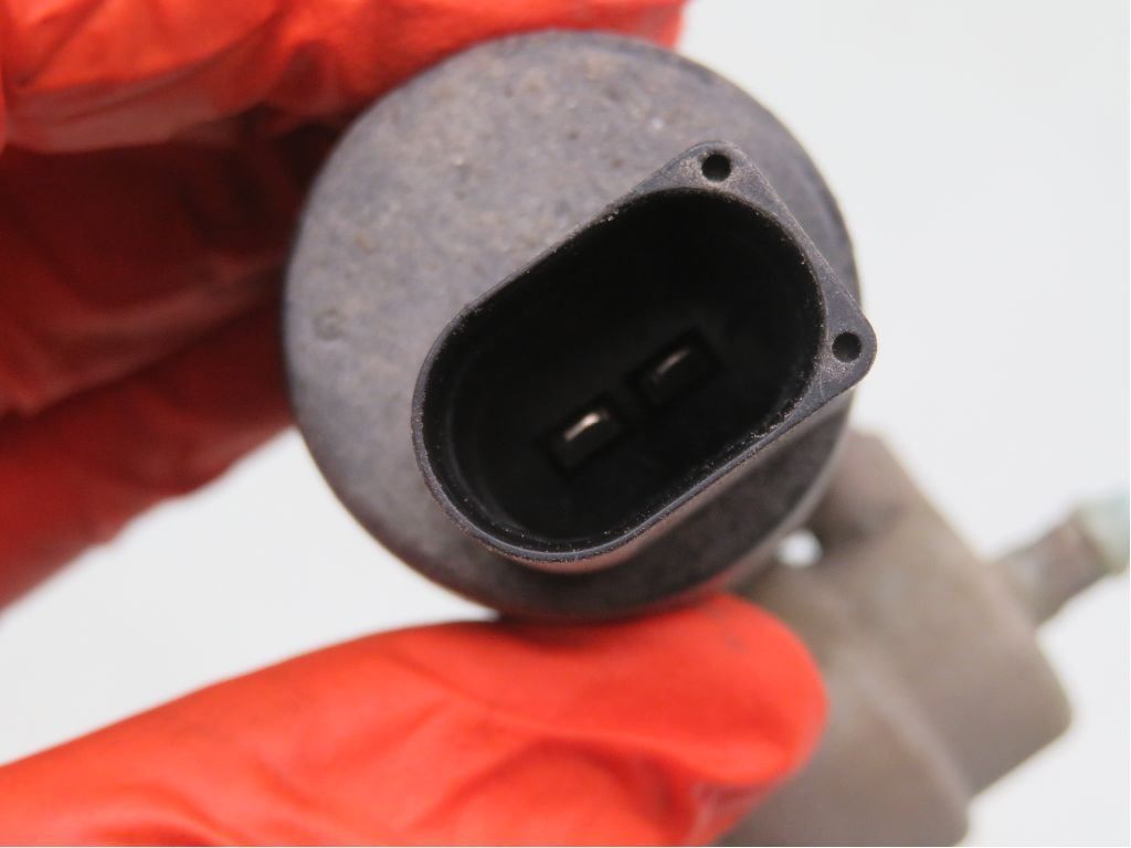 Spylerpumpe Frontrute – bilde 2