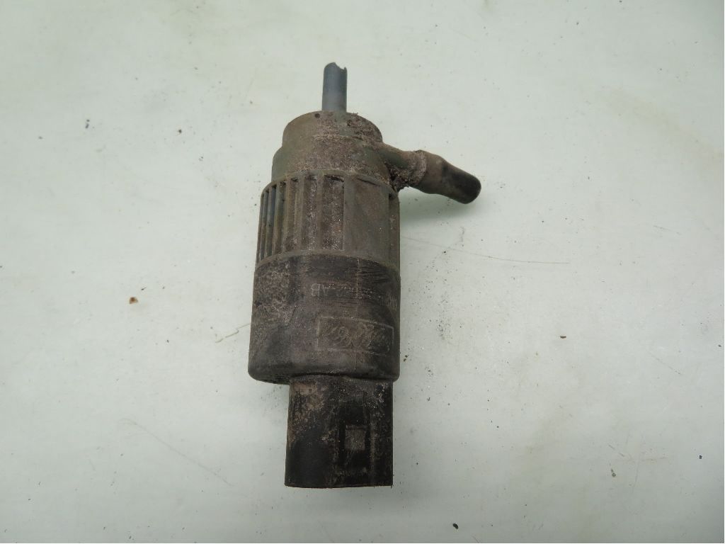 Spylerpumpe Frontrute – bilde 1