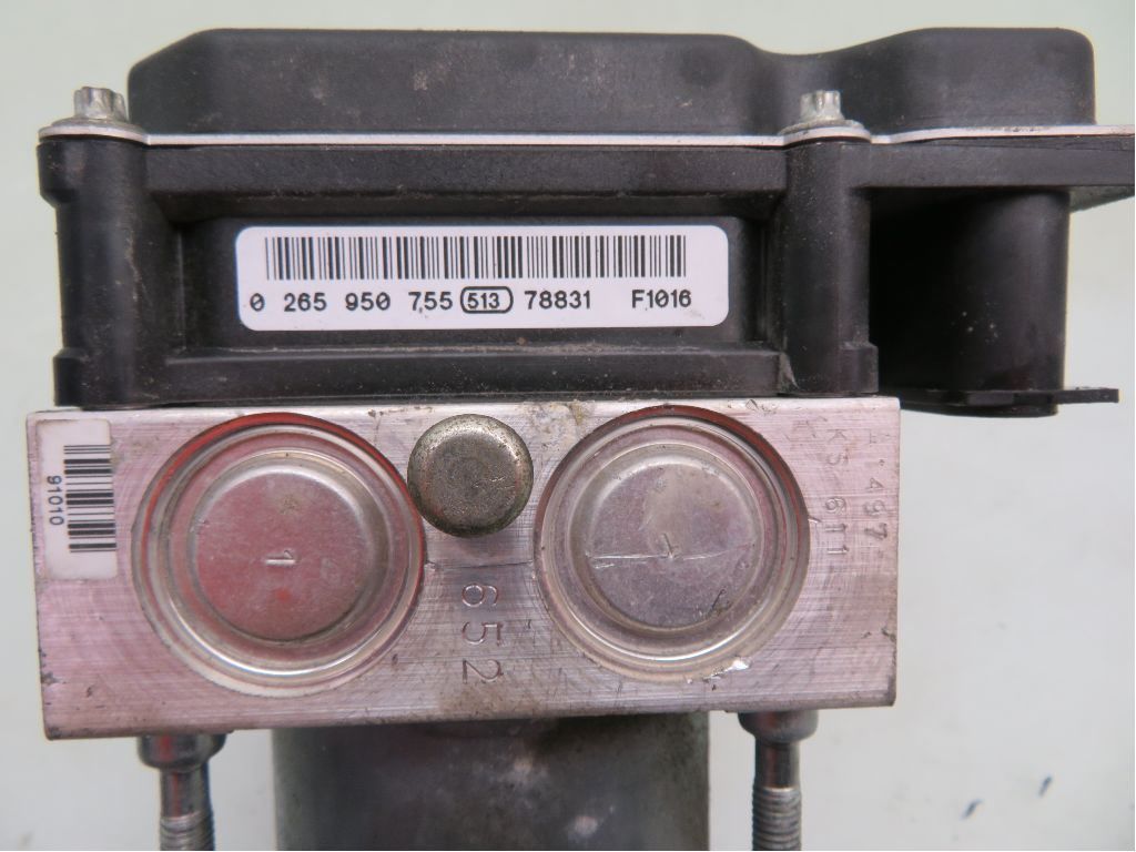 ABS Hydraulikkaggregat – bilde 3