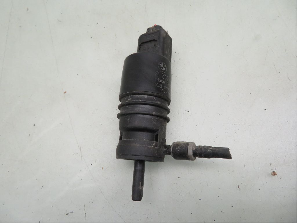 Spylerpumpe Frontrute – bilde 1
