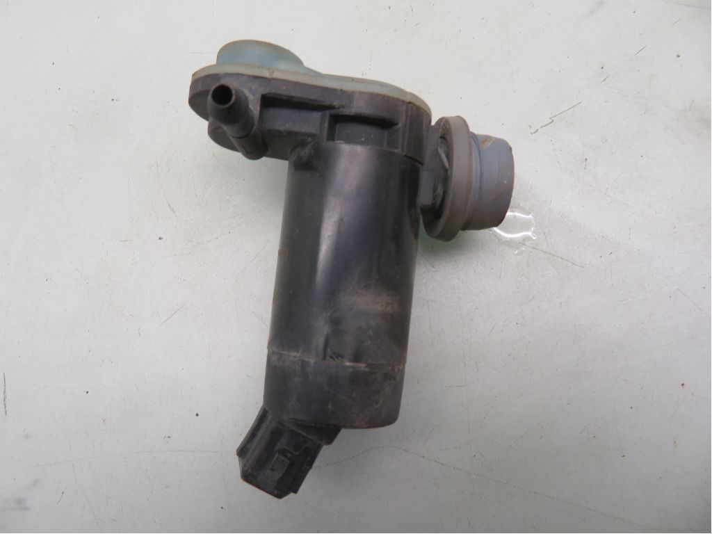 Spylerpumpe Frontrute – bilde 1