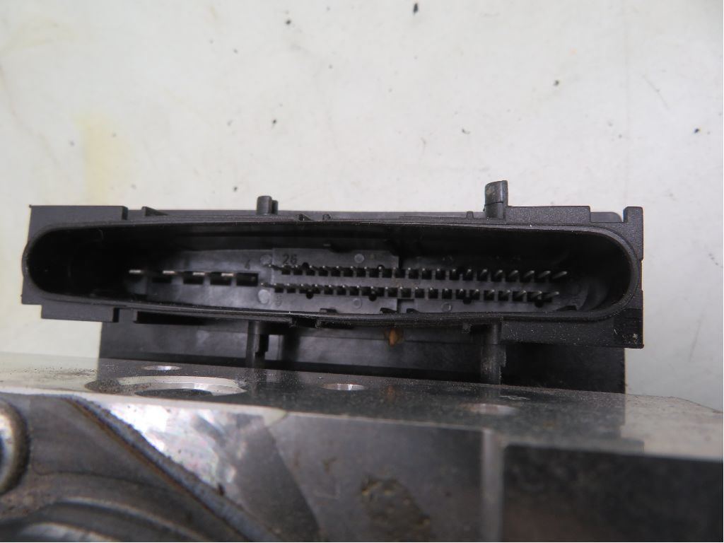 ABS Hydraulikkaggregat – bilde 3