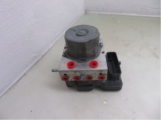 ABS Hydraulikkaggregat – bilde 1