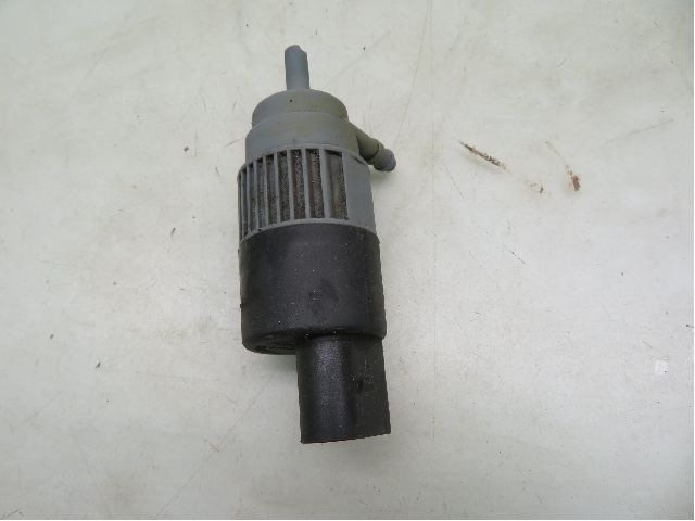 Spylerpumpe Frontrute – bilde 1