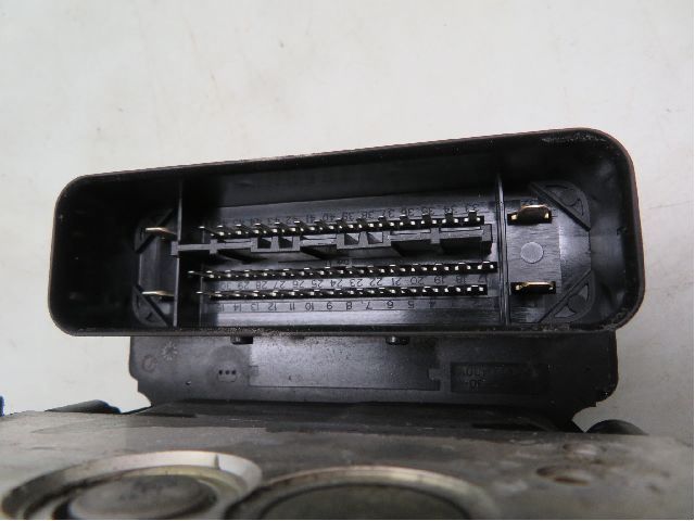 ABS Hydraulikkaggregat – bilde 3