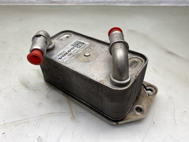 Radiator Oljekjøler Motor – bilde 1