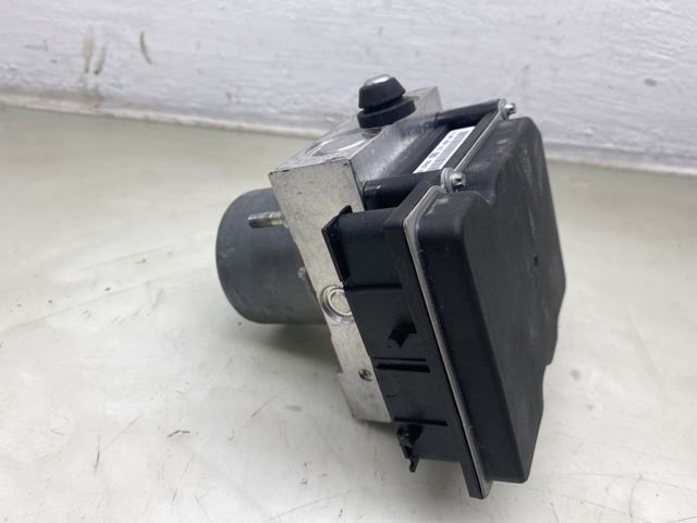 ABS Hydraulikkaggregat – bilde 2
