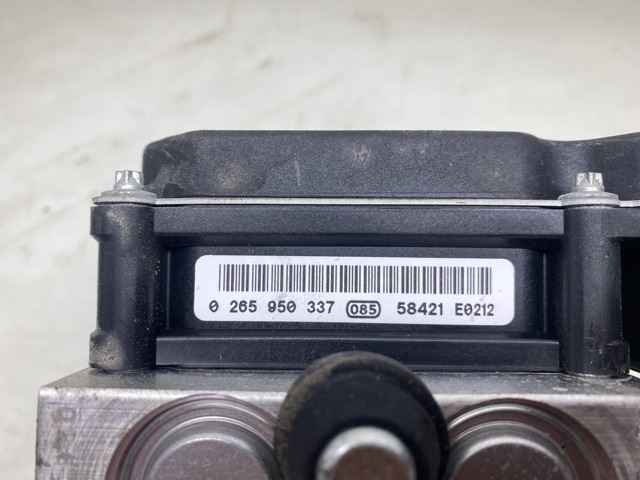 ABS Hydraulikkaggregat – bilde 3