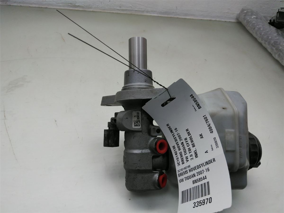 Brems Hovedsylinder – bilde 1