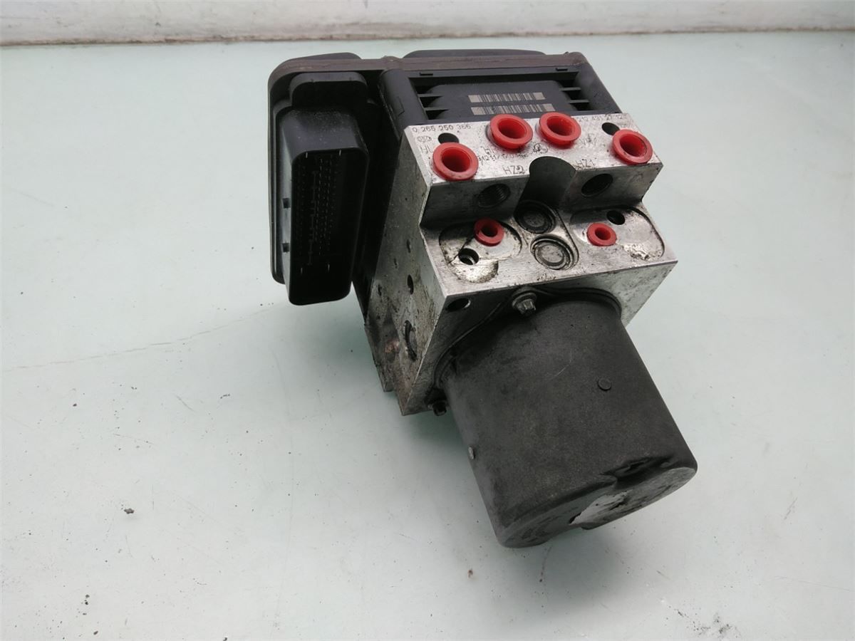 ABS Hydraulikkaggregat – bilde 1