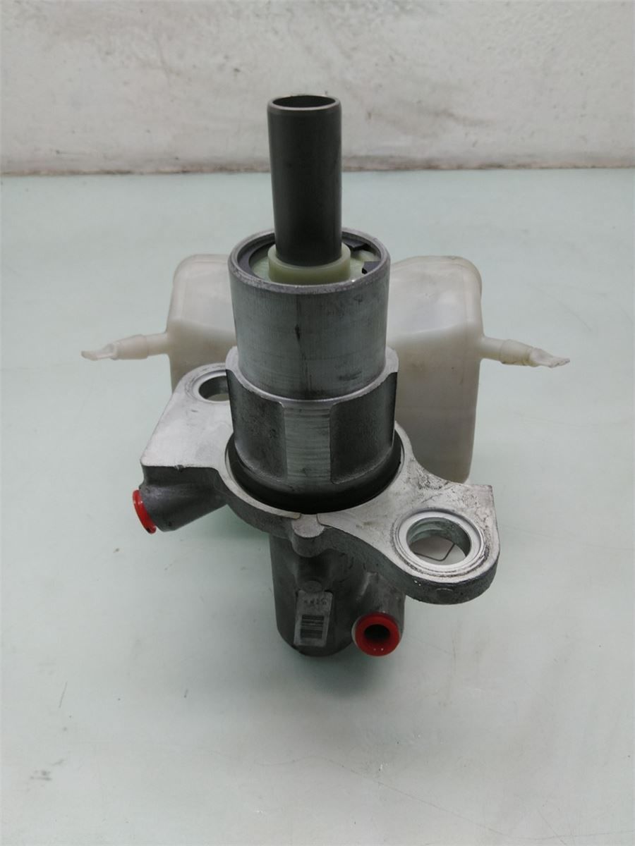 Brems Hovedsylinder – bilde 2