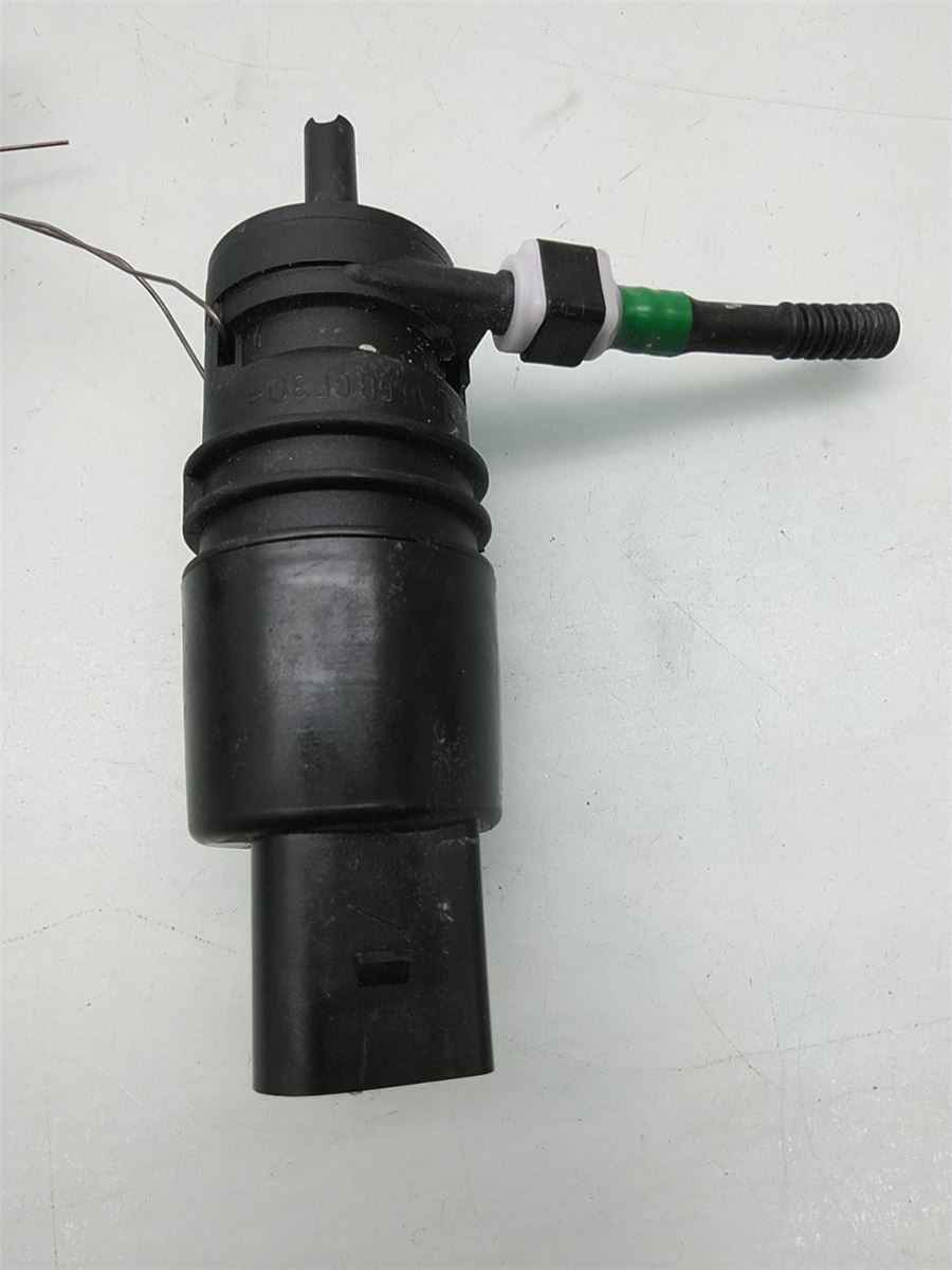 Spylerpumpe Frontrute – bilde 1