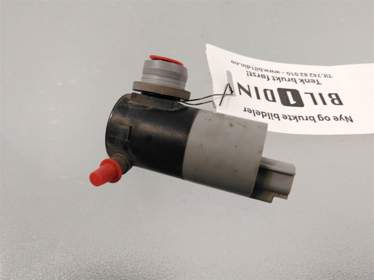 Spylerpumpe Frontrute – bilde 2