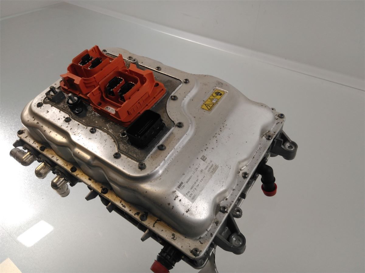 Inverter 12-220V – bilde 2