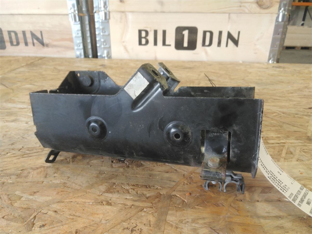 Drivstoff Filter / Holder – bilde 1