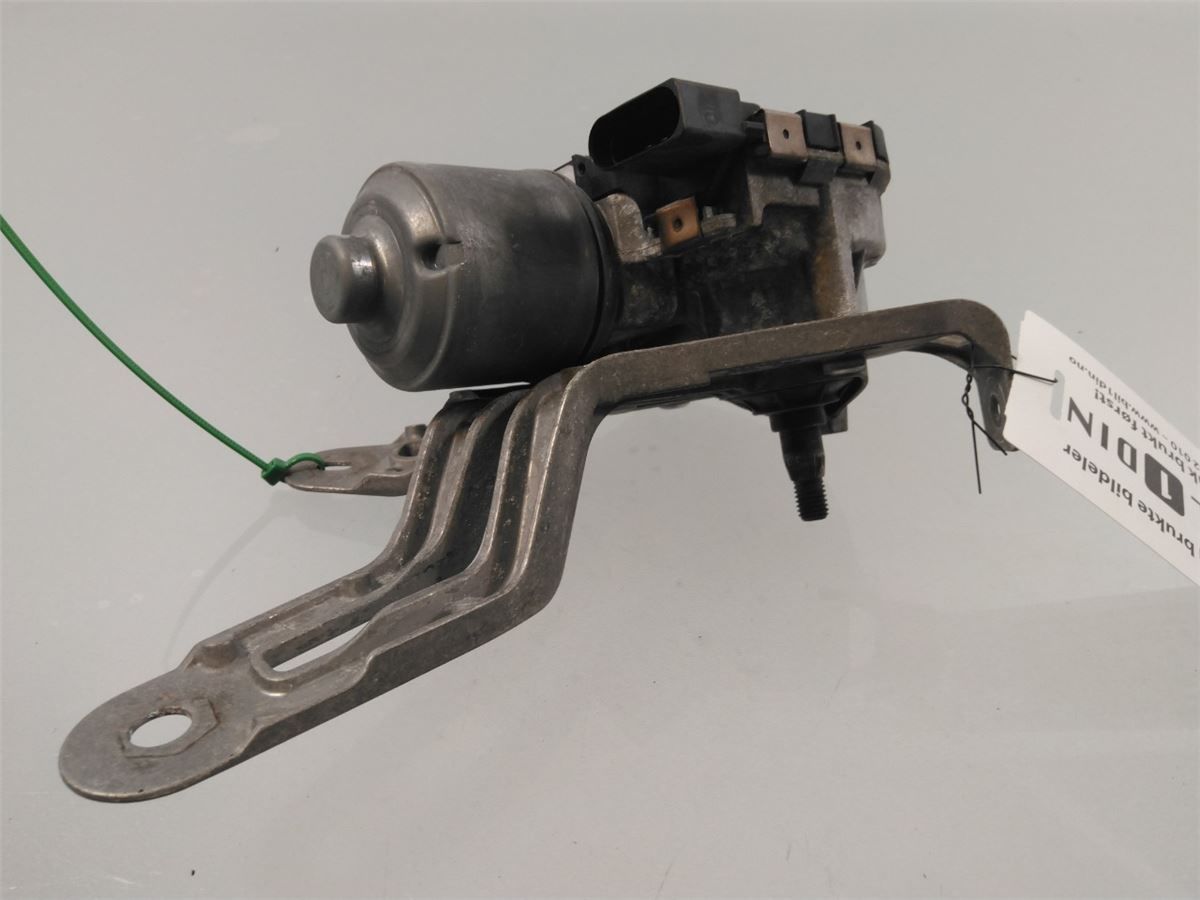 Viskermotor Frontrute – bilde 1