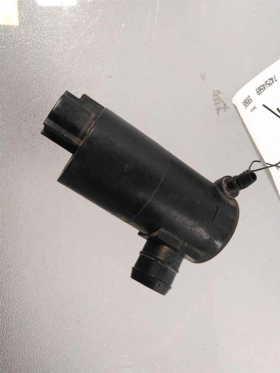 Spylerpumpe Frontrute – bilde 1