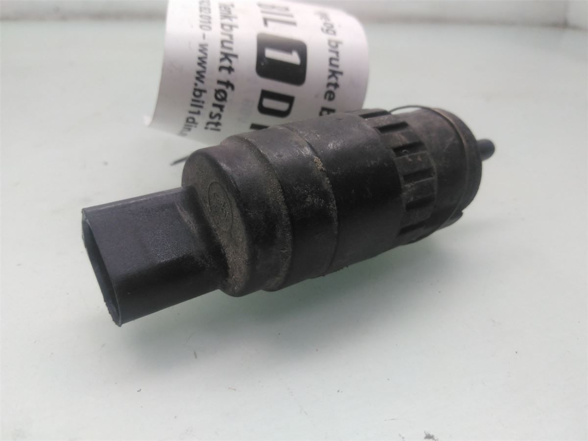 Spylerpumpe Frontrute – bilde 1