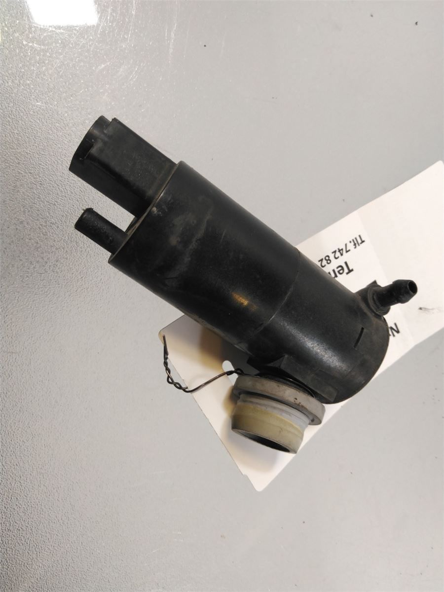 Spylerpumpe Frontrute – bilde 1