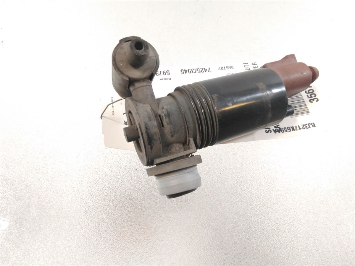 Spylerpumpe Frontrute – bilde 1