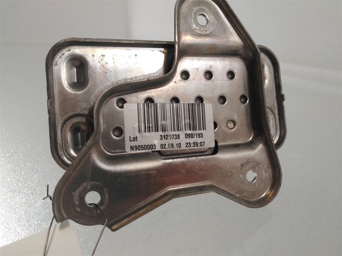 Radiator Oljekjøler Motor – bilde 2