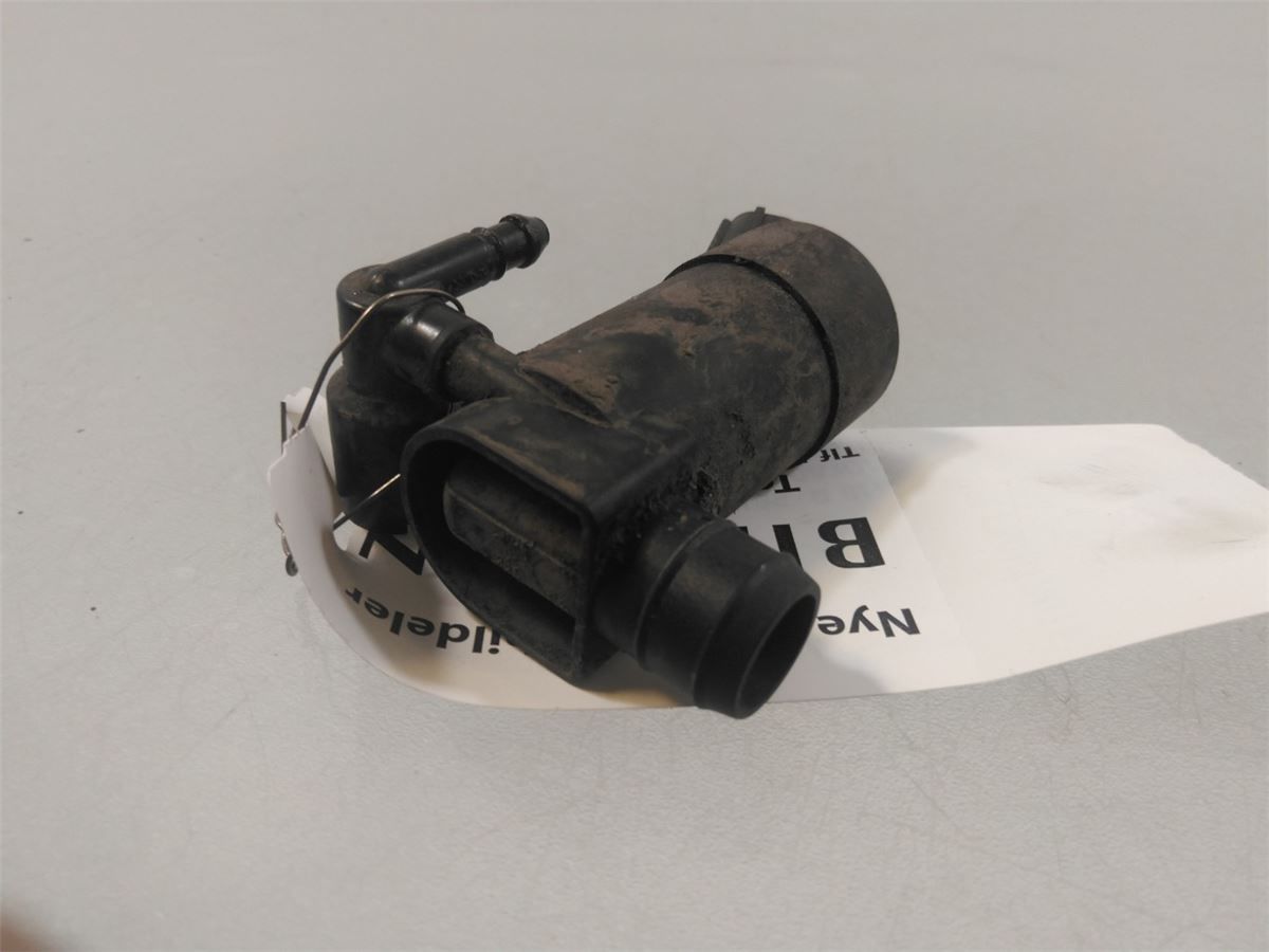 Spylerpumpe Frontrute – bilde 1