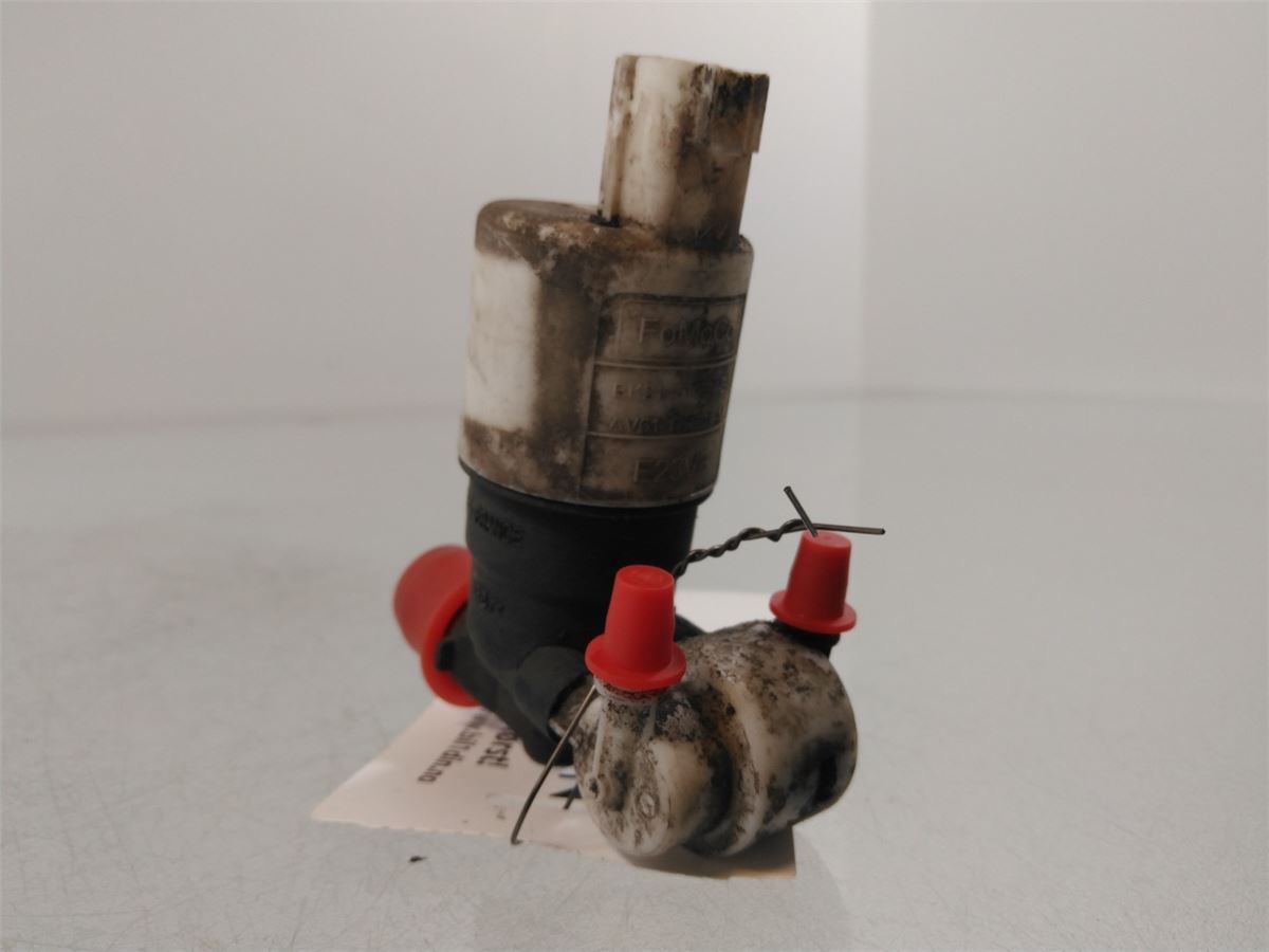 Spylerpumpe Frontrute – bilde 1