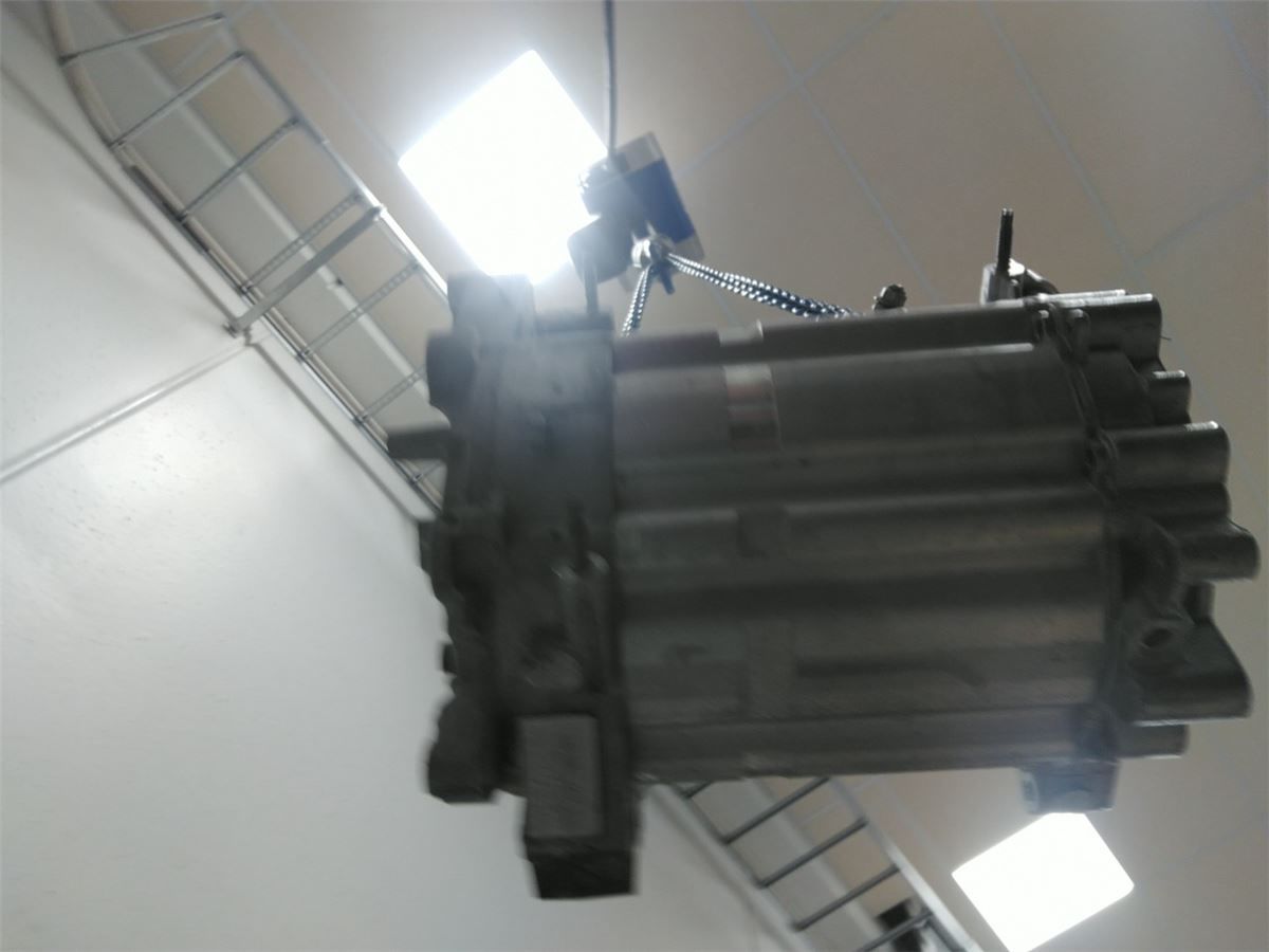 Motor Elektrisk Foran – bilde 6