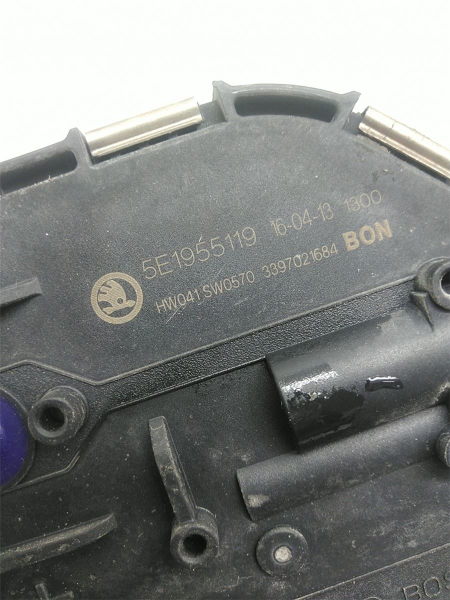 Viskermotor Frontrute – bilde 2