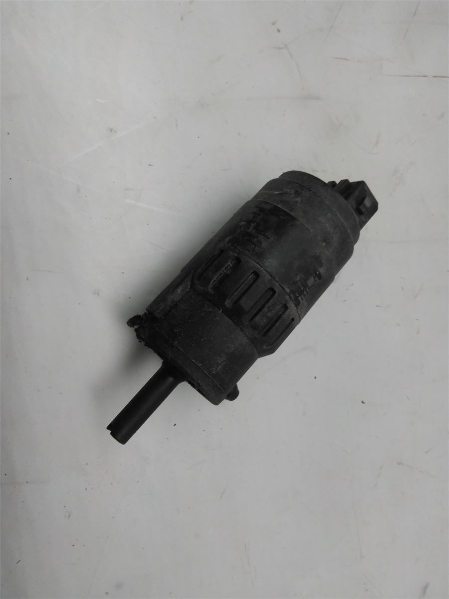 Spylerpumpe Frontrute – bilde 1