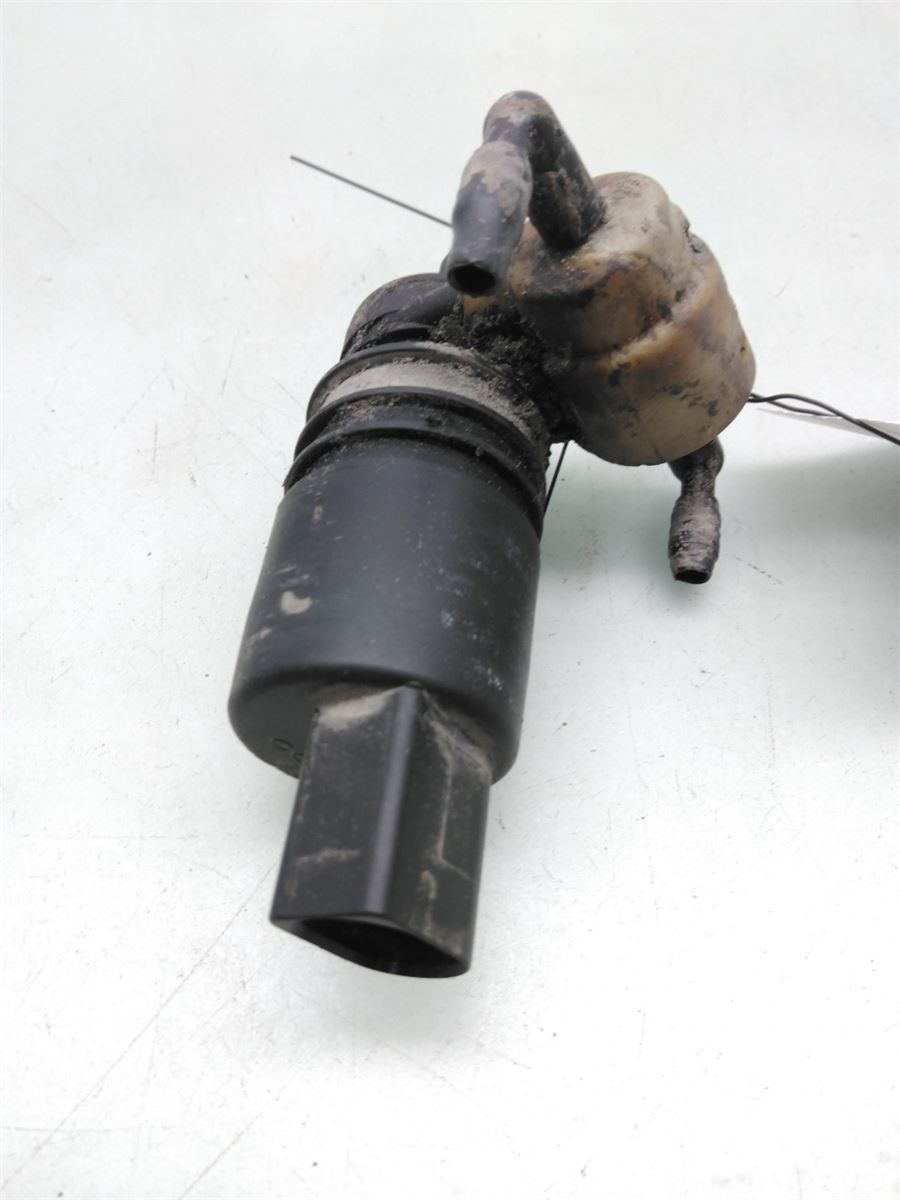 Spylerpumpe Frontrute – bilde 1