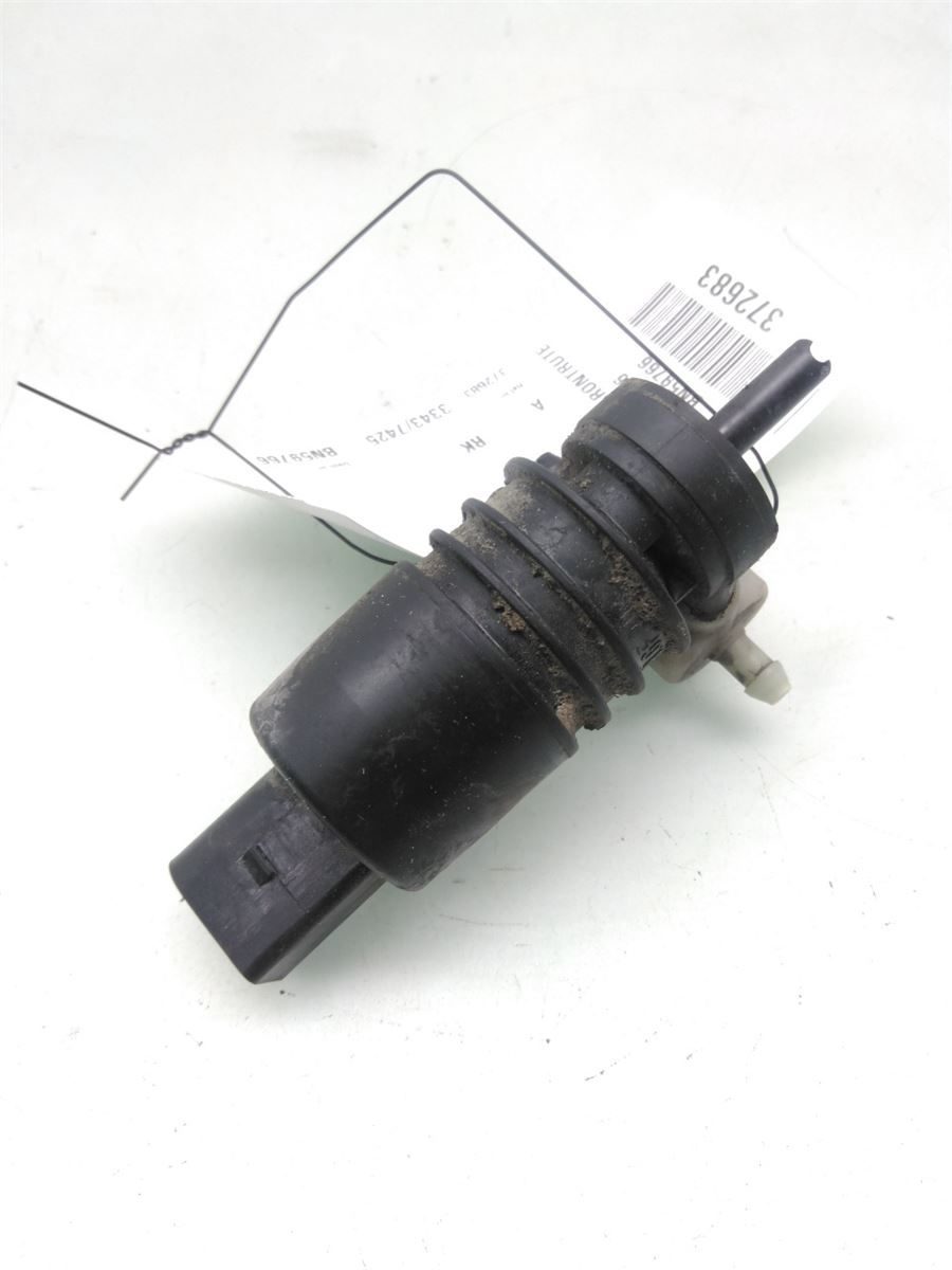 Spylerpumpe Frontrute – bilde 1