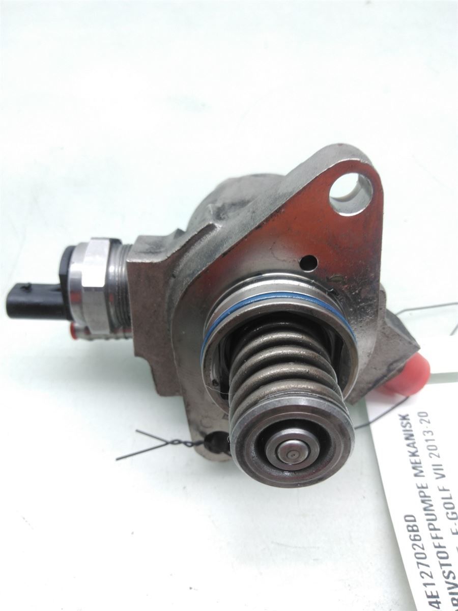 Drivstoffpumpe Mekanisk – bilde 1