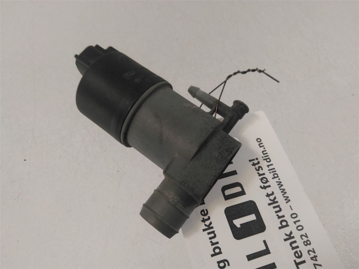 Spylerpumpe Frontrute – bilde 1