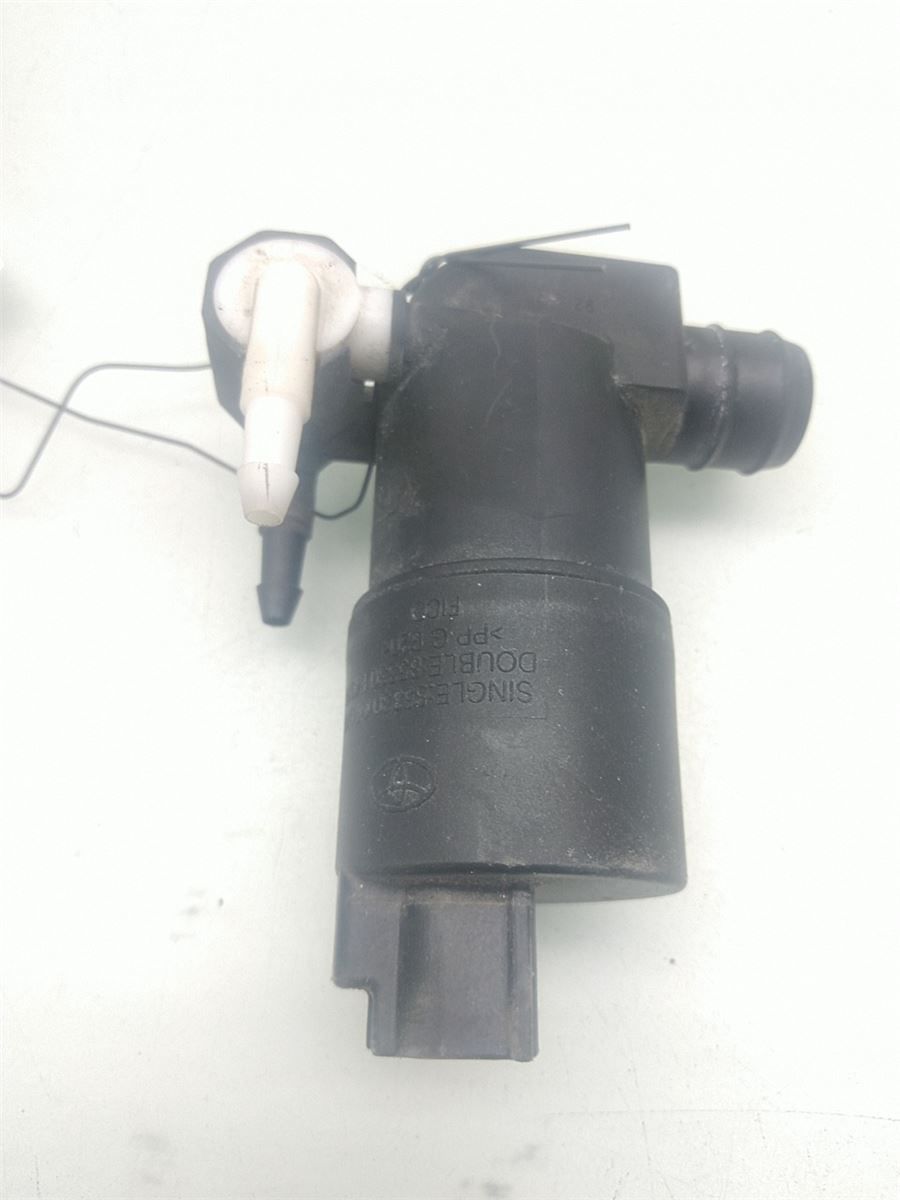 Spylerpumpe Frontrute – bilde 1