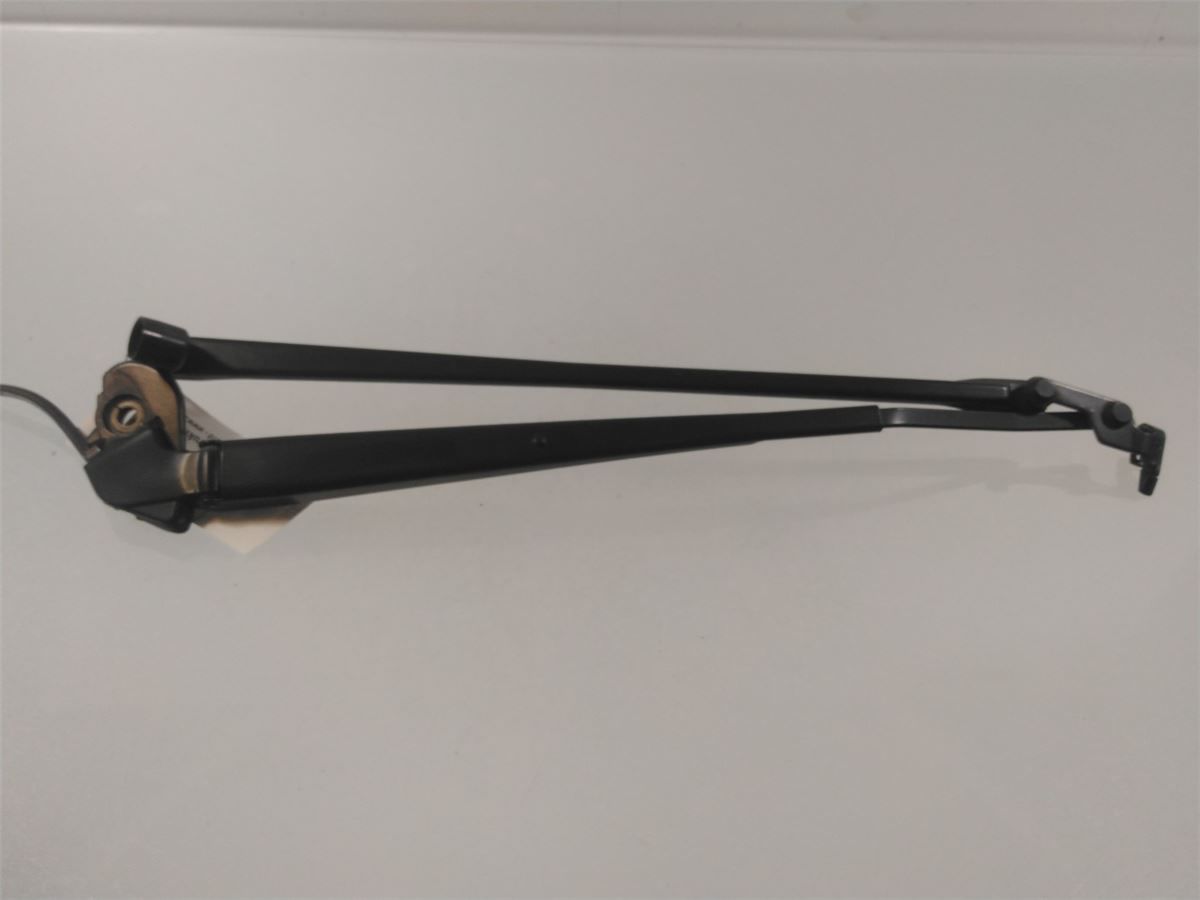 Viskerarm / Armer Frontrute – bilde 1