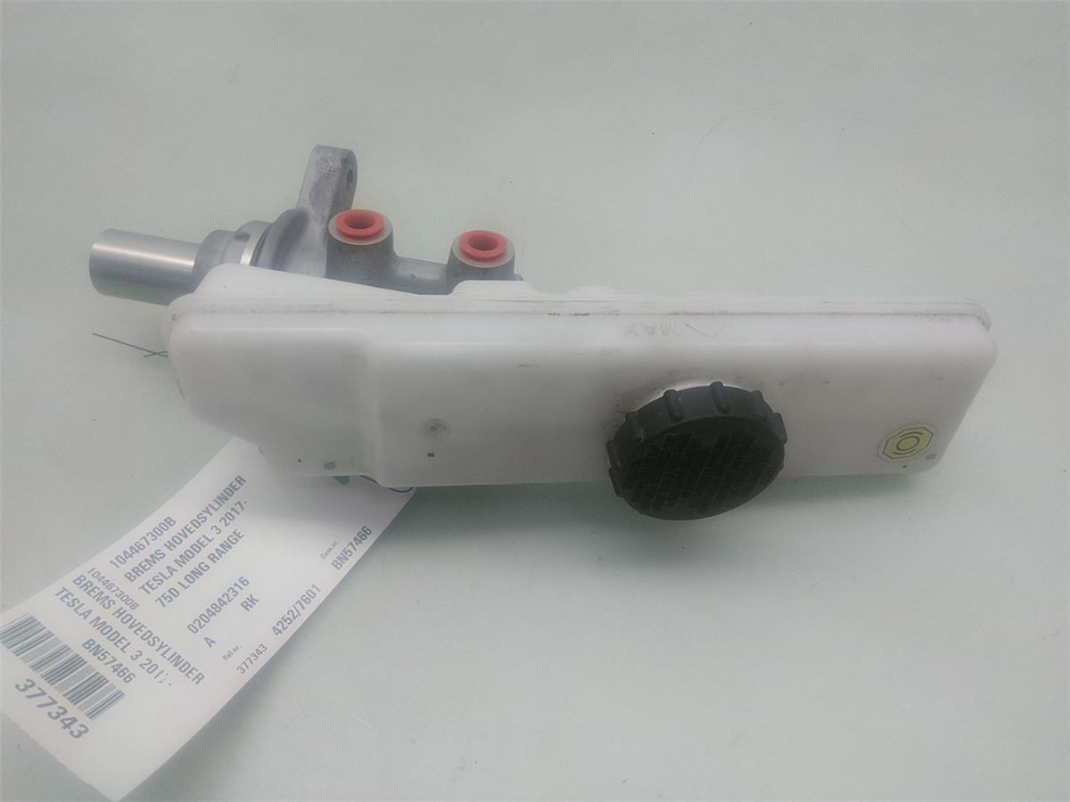 Brems Hovedsylinder – bilde 1