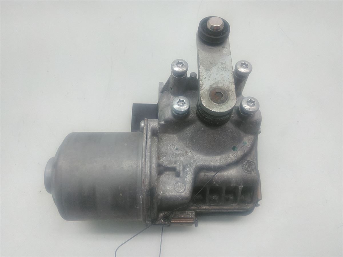 Viskermotor Frontrute – bilde 1