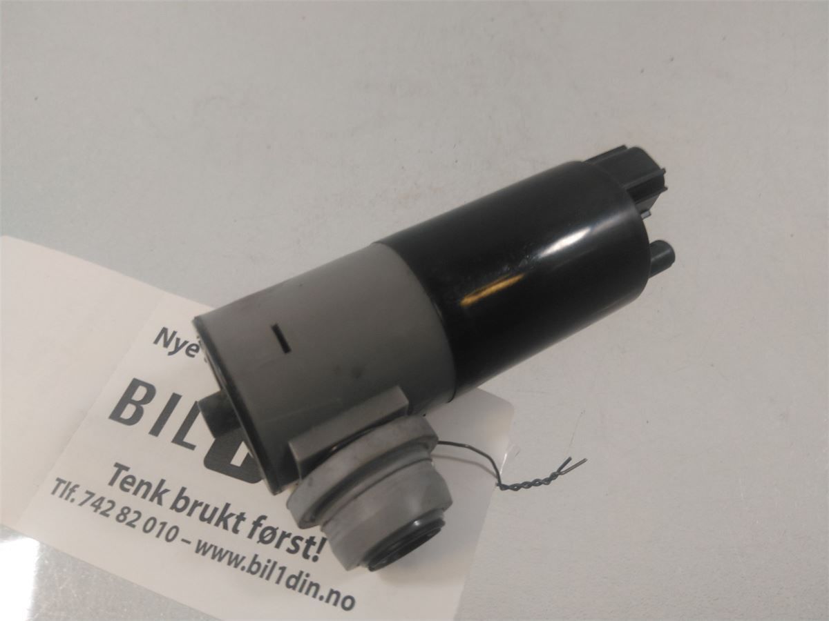 Spylerpumpe Frontrute – bilde 1