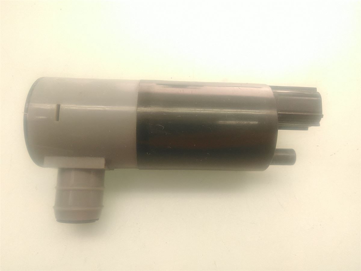 Spylerpumpe Frontrute – bilde 1