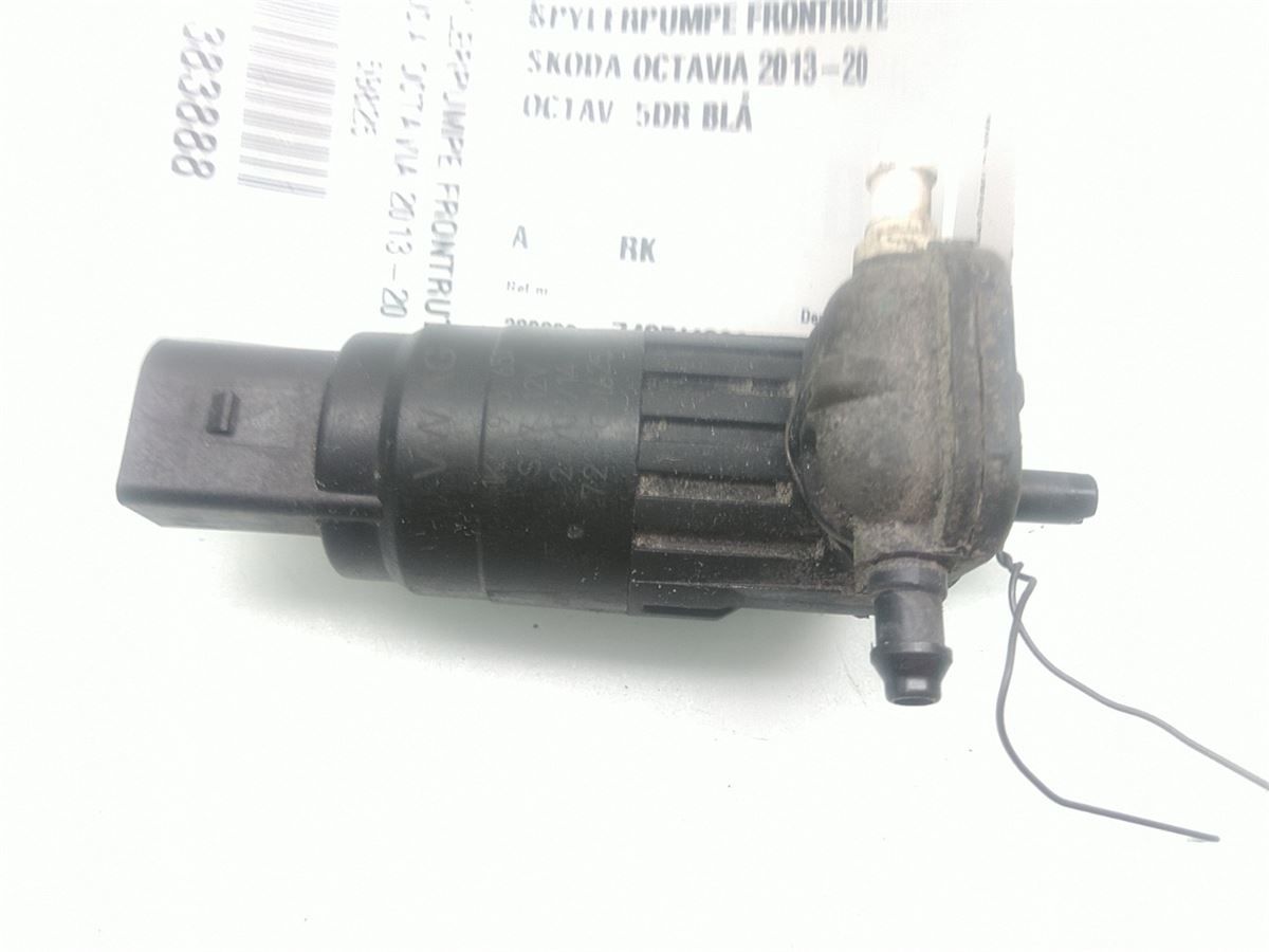 Spylerpumpe Frontrute – bilde 1