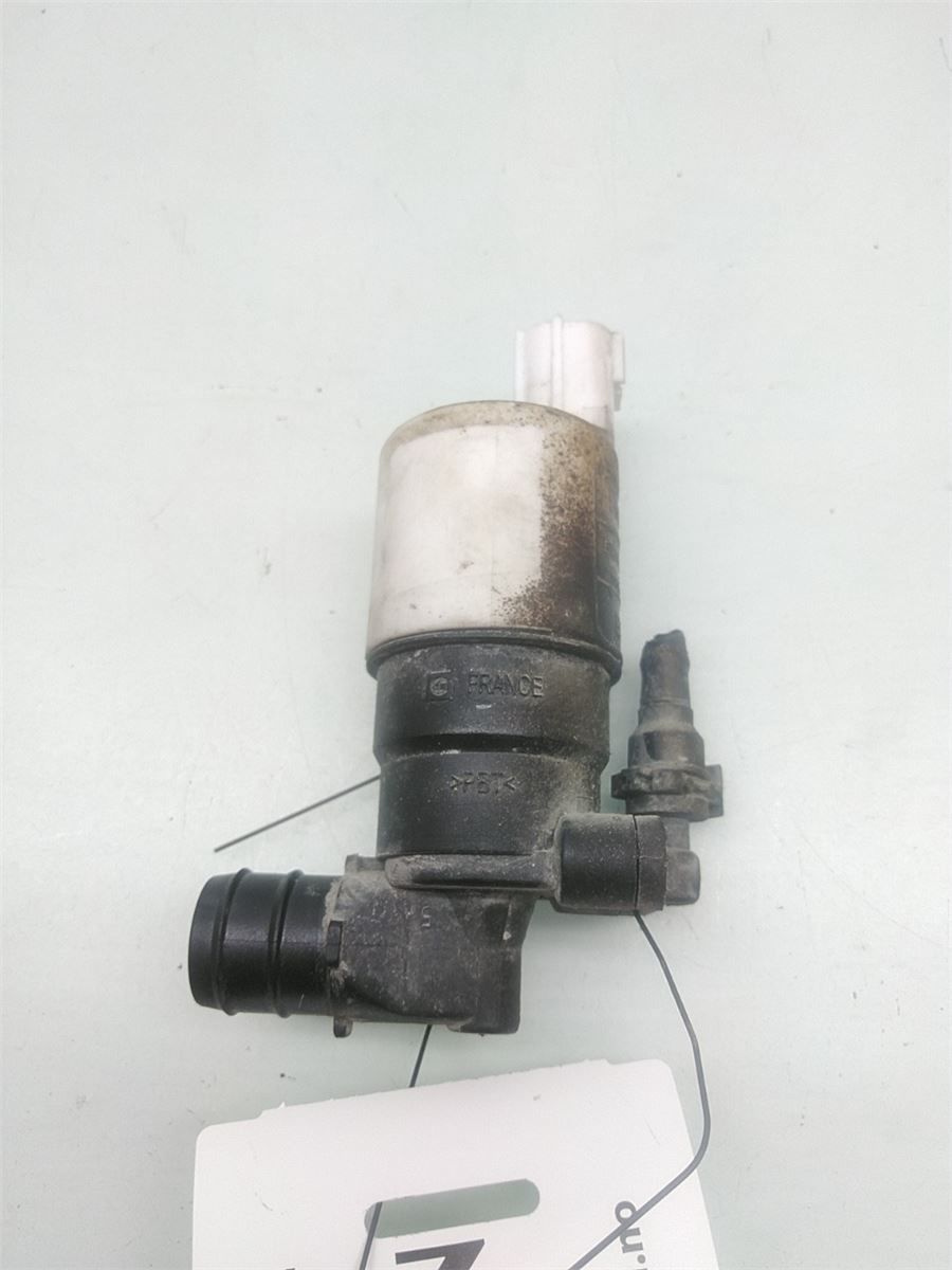 Spylerpumpe Frontrute – bilde 1